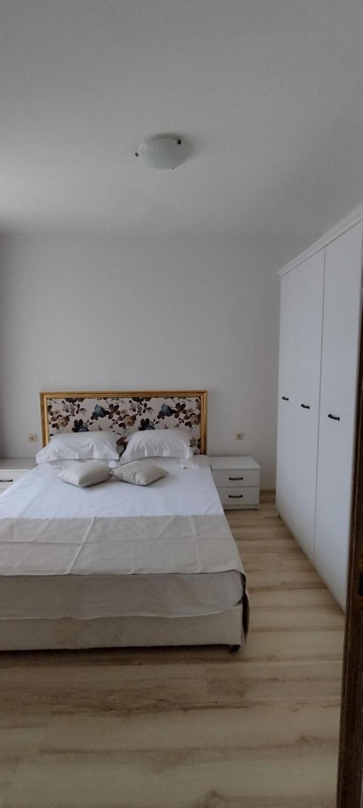 Apart Hotel Aphrodite Gardens Slăntjev Brjag Exteriör bild