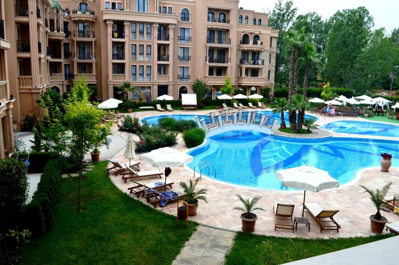 Apart Hotel Aphrodite Gardens Slăntjev Brjag Exteriör bild