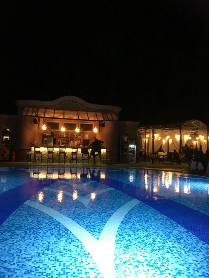 Apart Hotel Aphrodite Gardens Slăntjev Brjag Exteriör bild